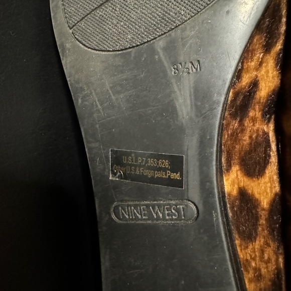 Nine West Leopard Loafers Sz. 8.5 - Picture 6 of 8